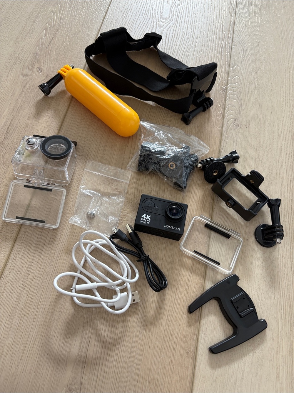 Domezan Action Camera 4K Ultra HD Waterproof WiFi